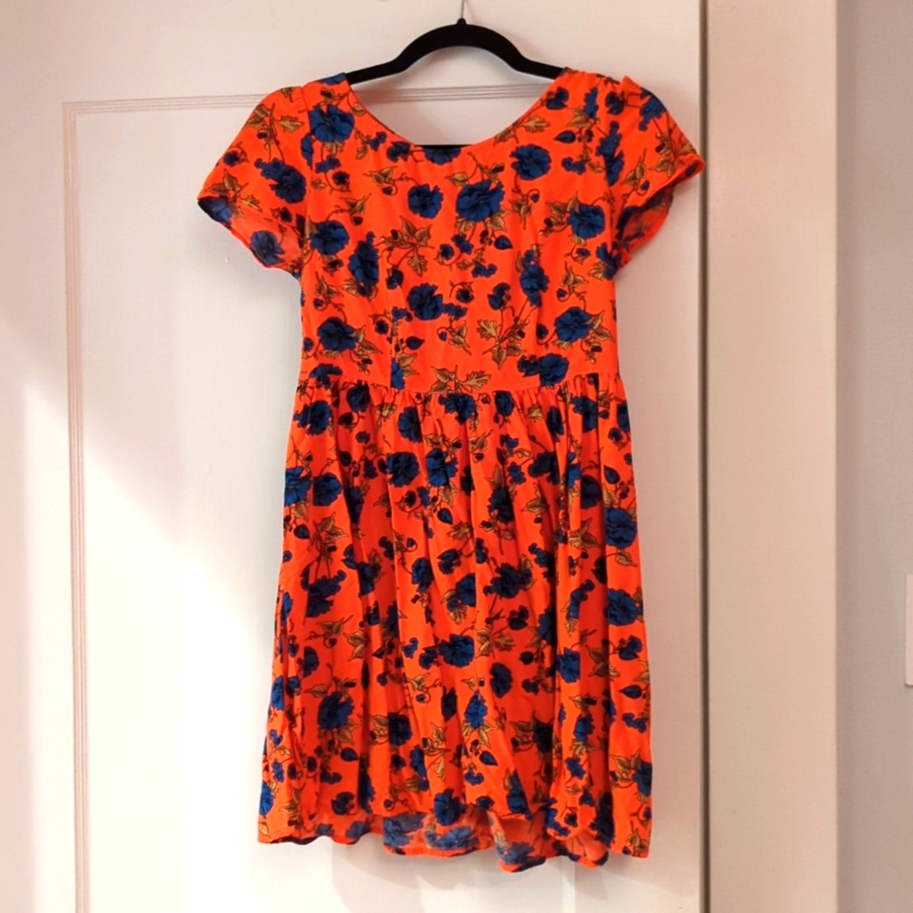 Old Navy orange short sleeve swing dress with blue and gold floral detail size 2